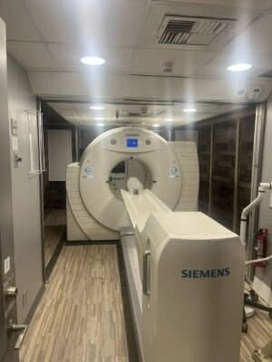 Siemens Biograph mCT 40, 3 rings (mobile). Inside the trailer.